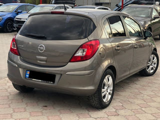 Opel Corsa foto 3