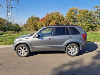 Suzuki Grand Vitara foto 3