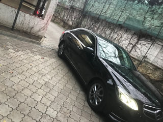 Mercedes E-Class foto 2