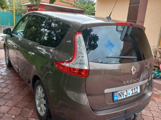 Renault Grand Scenic foto 3