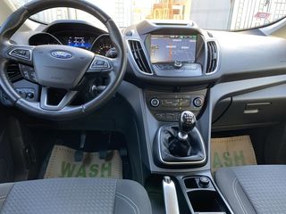 Ford C-Max foto 8