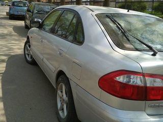 Mazda 626 foto 1