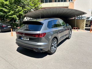 Volkswagen Touareg фото 4