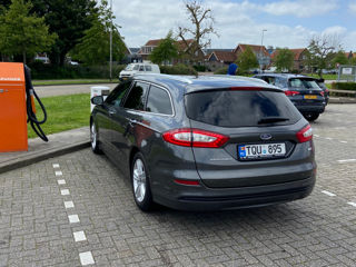 Ford Mondeo foto 5