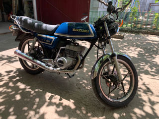 Suzuki GT 125 X4 foto 2