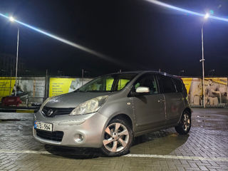 Nissan Note foto 2