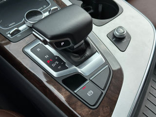 Audi Q7 foto 17