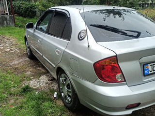 Hyundai Accent foto 5