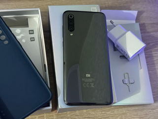 Xiaomi Mi 9 foto 3