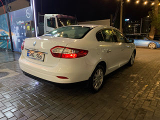 Renault Fluence foto 3