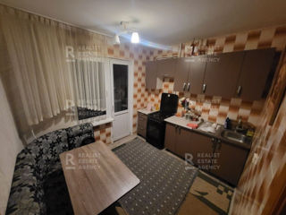 Apartament cu 3 camere, 72 m², Botanica, Chișinău foto 5