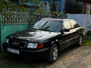 Audi 100 foto 9