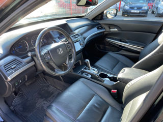 Honda Crosstour foto 7