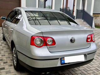 Volkswagen Passat foto 7