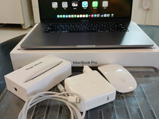 MacBook Pro  16-inch , i9,1tb ,16gb foto 1