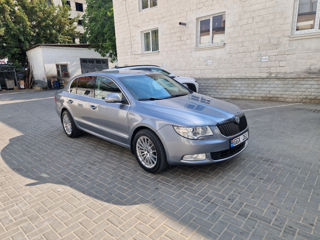 Skoda Superb foto 6