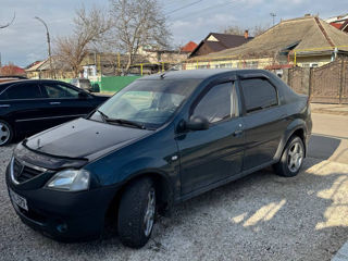 Dacia Logan foto 9