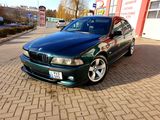 BMW 5 Series foto 1