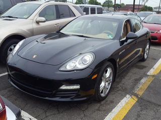 Porsche Panamera foto 2