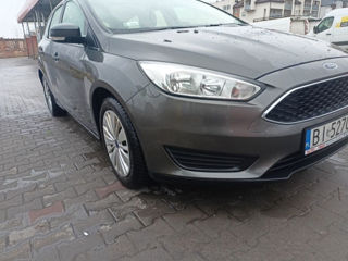 Ford Focus foto 2