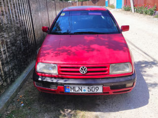 Volkswagen Vento foto 5