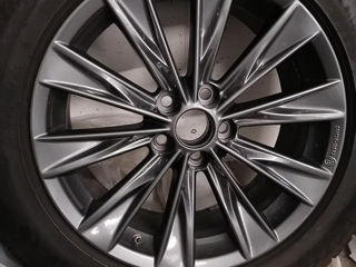 Lexus NX Jante R18 + 225 60 R18 Pirelli iarnă foto 2