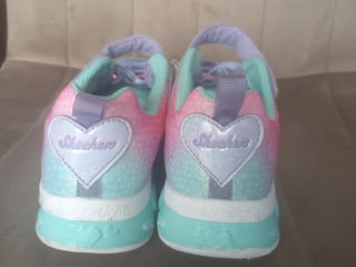 Кроссовки Skechers Heart Lights adidași foto 3