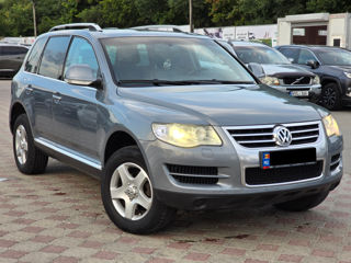 Volkswagen Touareg foto 5