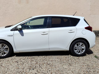 Toyota Auris foto 4