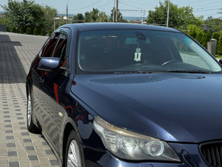 BMW 5 Series foto 5