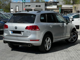 Volkswagen Touareg foto 3