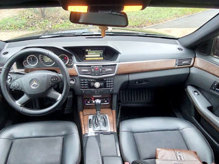 Mercedes E-Class foto 5