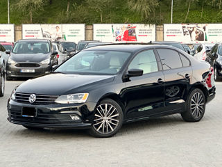 Volkswagen Jetta foto 4