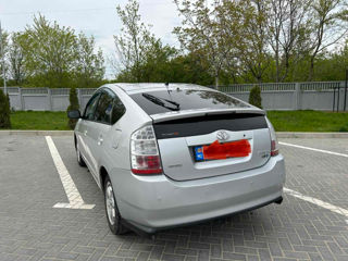 Toyota Prius foto 5