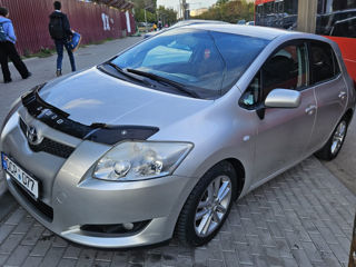 Toyota Auris foto 1