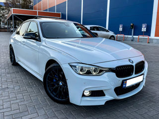 BMW 3 Series foto 2