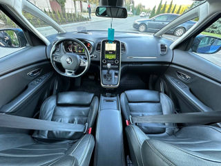 Renault Grand Scenic foto 8