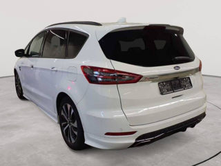 Ford S-Max foto 2