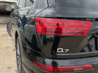 Audi Q7 foto 7