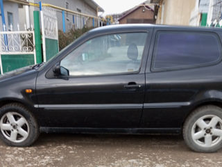 Volkswagen Polo foto 4