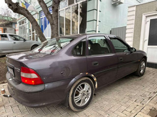 Opel Vectra foto 2