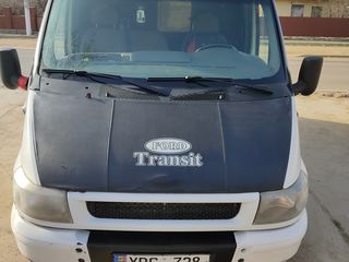 Ford Transit foto 1