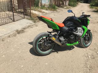 Kawasaki Z 750 foto 1