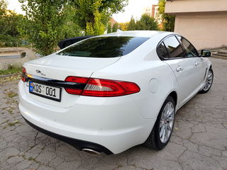 Jaguar Xf foto 2