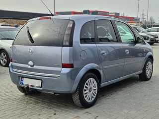 Opel Meriva foto 4