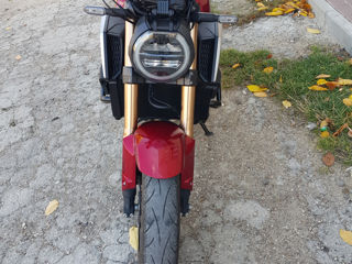Honda CB 650 R foto 6