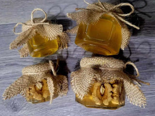 Borcanele hexagonale cu miere de albini! Marturii dulci! foto 4
