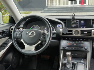 Lexus IS Series foto 6