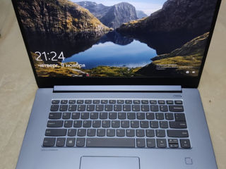 Lenovo 15.6" I5-8250u, Ram 8gb, Ssd 512 Gb foto 1