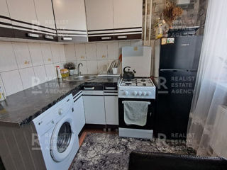 Apartament cu 3 camere, 60 m², 9 cartier, Bălți